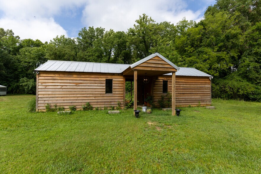 More Photos Of 9712 US Highway 31, Hope Hull Land For Sale