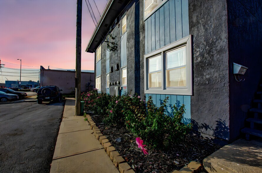More Photos Of 5125 Marshall Dr, Omaha Apartments For Sale