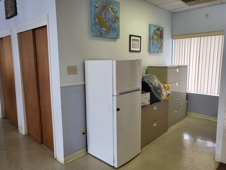 More Photos Of 1121 Route 47, Rio Grande Office For Sale