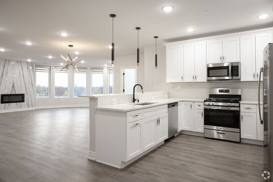 More Photos Of 9600 Franklin, Franklin Park Apartments For Lease