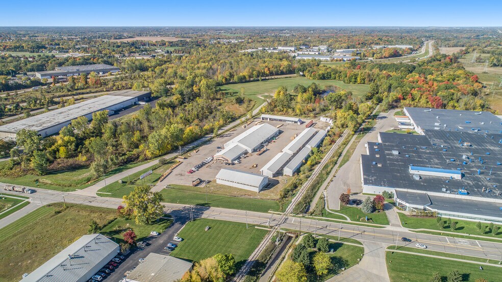 More Photos Of 3147 Fruit Ridge Ave NW, Grand Rapids Distribution For Sale