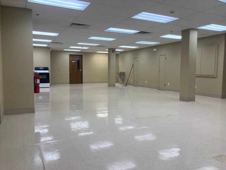 More Photos Of 105 1st St SE, Minot Apartments For Lease