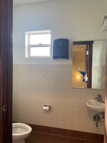 More Photos Of 179-197 N 290 W, Lindon Office Residential For Sale