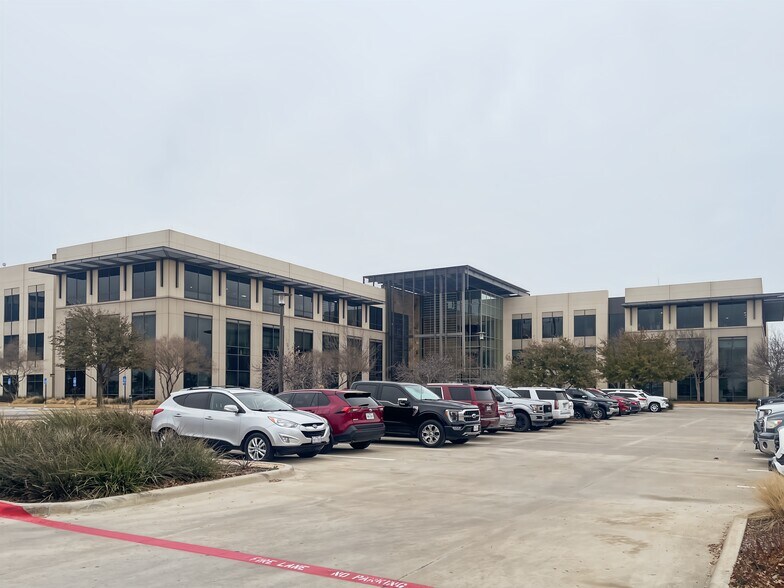More Photos Of 9800 Hillwood Pky, Fort Worth Coworking Space