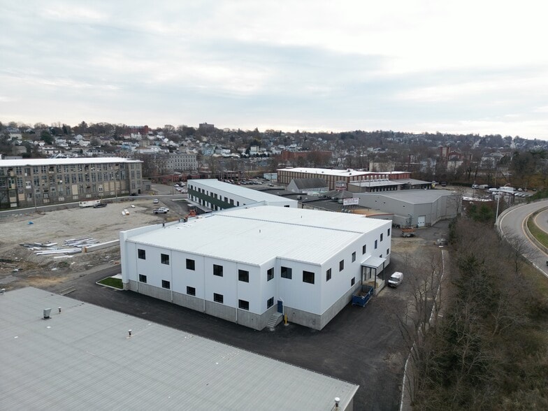 More Photos Of 140 Ace St, Fall River Light Manufacturing For Lease
