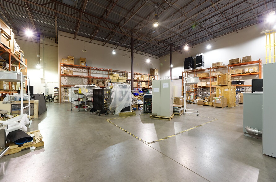 More Photos Of 7775 N Casa Grande Hwy, Tucson Manufacturing For Lease