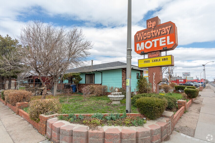 More Photos Of 5799 W Colfax Ave, Lakewood Hotel For Sale