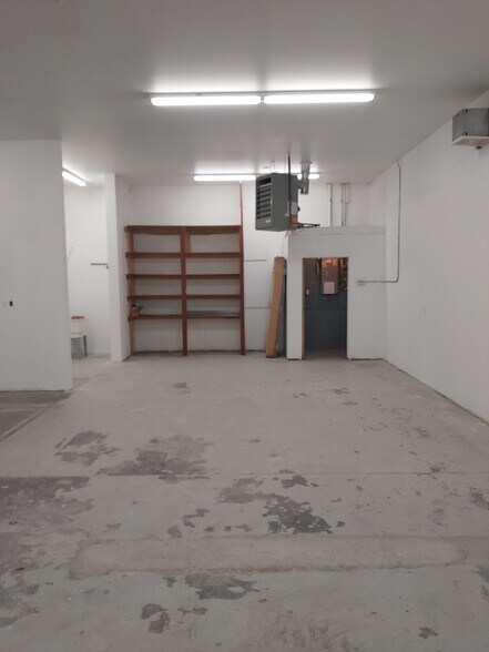 More Photos Of 109 Stockton Pt, Okotoks Coworking Space