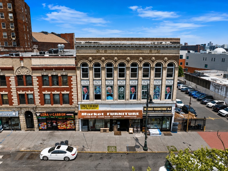 More Photos Of 203-207 Market St, Paterson Office Residential For Lease