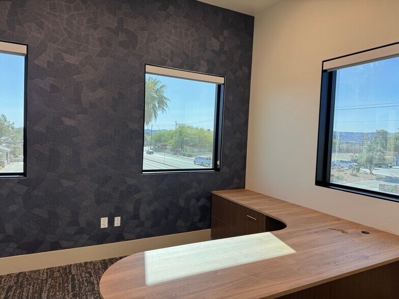 More Photos Of 2882 E Russell Rd, Las Vegas Office For Sale