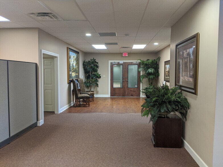 More Photos Of 2600 Centennial Pl, Tallahassee Medical For Lease