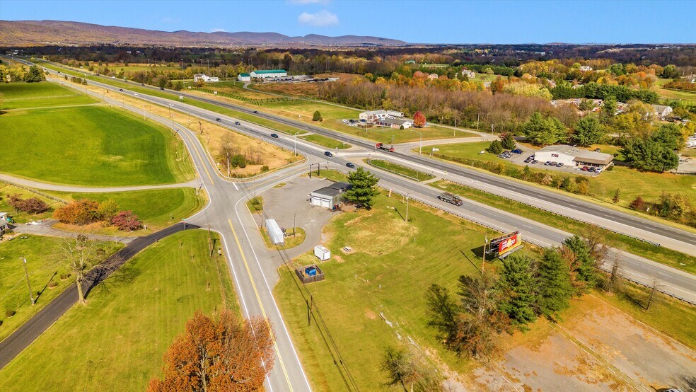 More Photos Of 9827 Hansonville Rd, Frederick Auto Repair For Sale