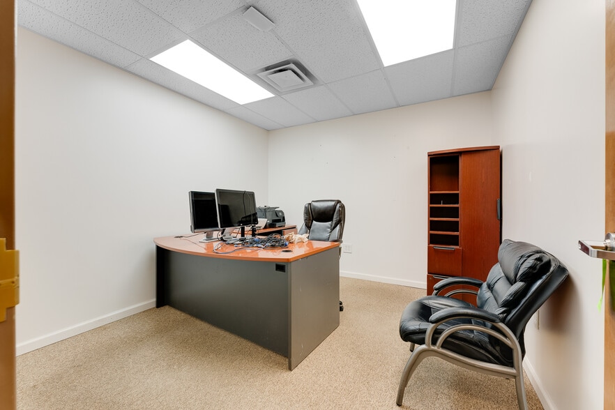 More Photos Of 111 Terence Dr, Pittsburgh Warehouse For Sale