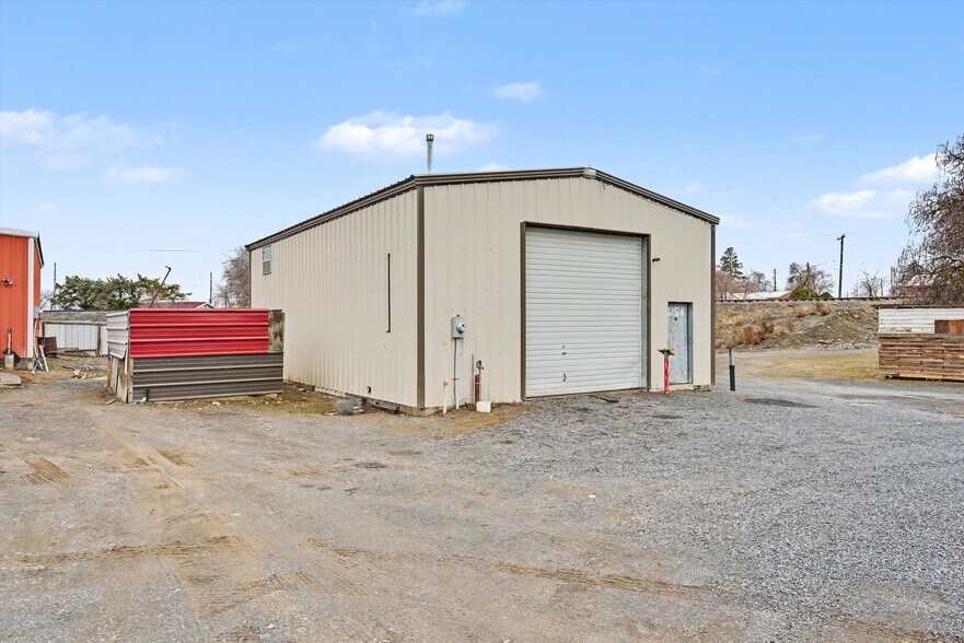 More Photos Of 4150 Stratford Rd NE, Moses Lake Specialty For Sale