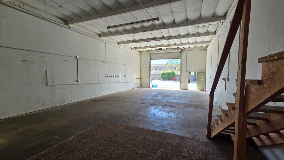 More Photos Of 38 Commerce Pl, Vacaville Light Manufacturing For Lease