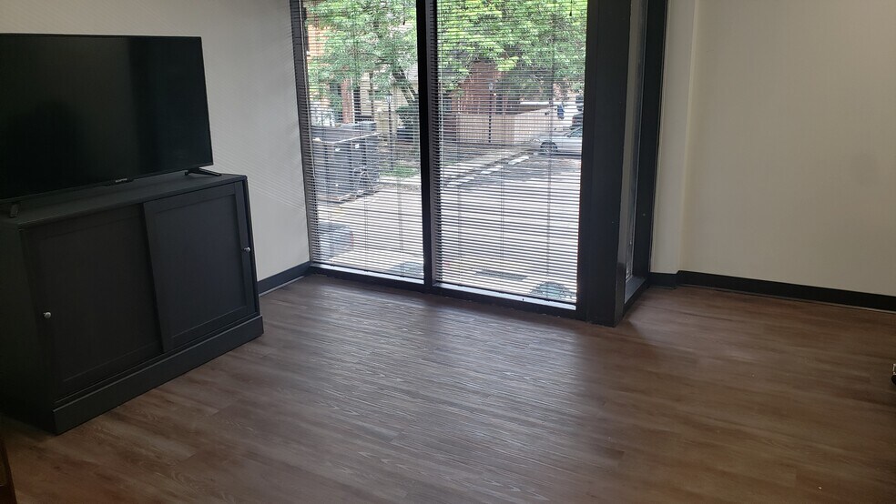 More Photos Of 247-257 E Livingston Ave, Columbus Office For Lease