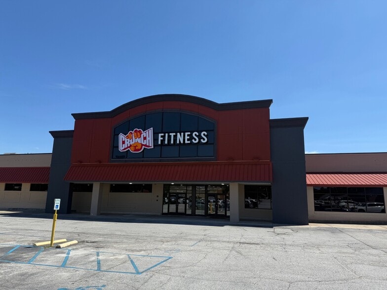 Primary Photo Of 201-273 W Butler Rd, Mauldin General Retail For Lease