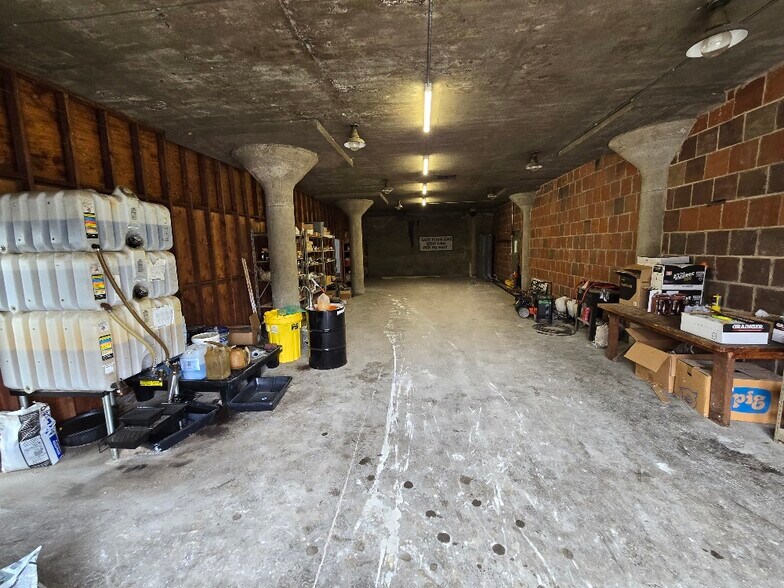 More Photos Of 1404 Angier Ave, Durham Chemical Oil Refinery For Lease