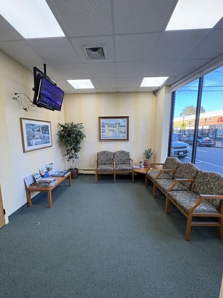 More Photos Of 312A Bedford Ave, Bellmore Healthcare For Sale
