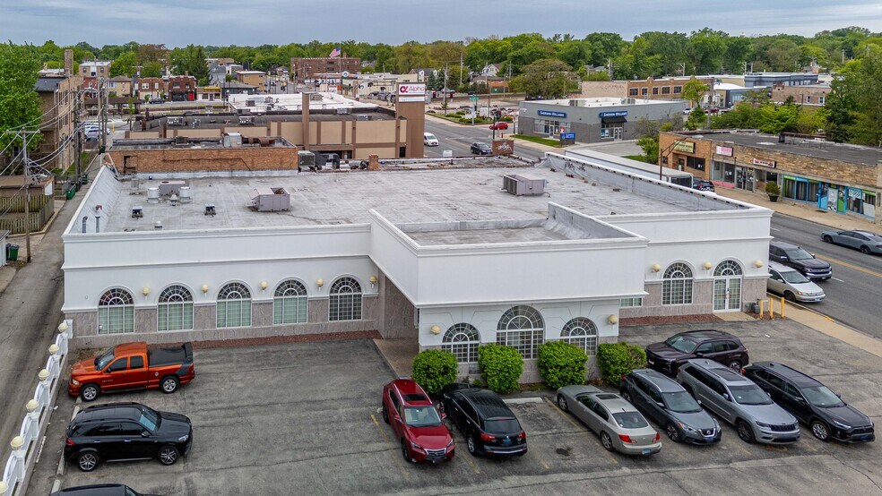 More Photos Of 3237 S Harlem Ave, Berwyn Specialty For Sale