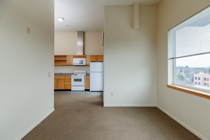 More Photos Of 375 NE Shaver St, Portland Apartments For Sale