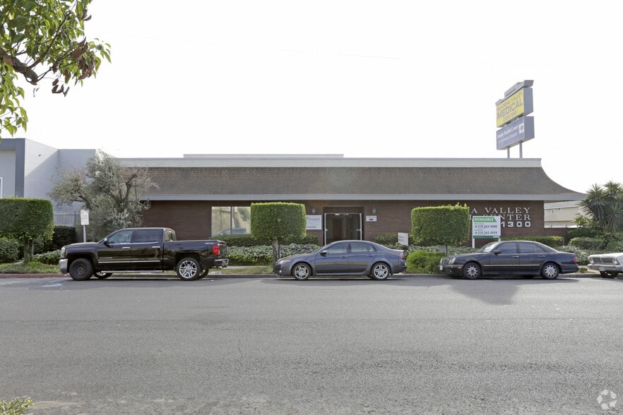 More Photos Of 1300 W 155th St, Gardena Medical For Lease
