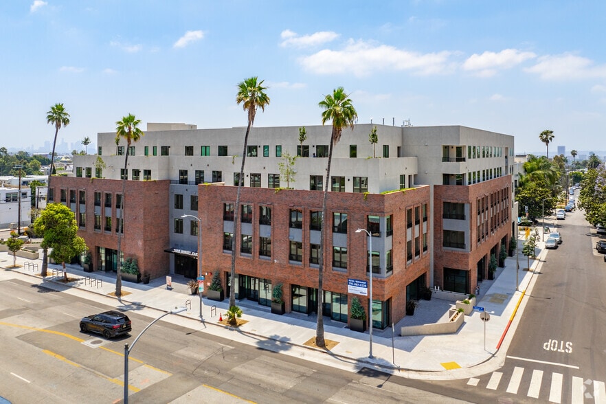 More Photos Of 7520-7566 W Sunset Blvd, Los Angeles Apartments For Lease