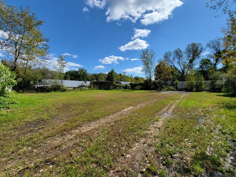 More Photos Of 375 Western Hwy, Tappan Land For Lease