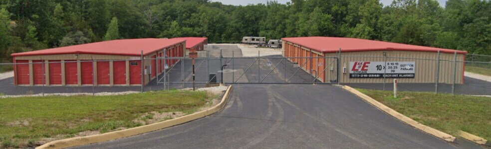 Primary Photo Of 2560 Old Route 5, Camdenton Self Storage For Sale