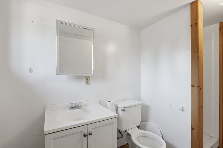 More Photos Of 225 Owego Turnpike, Waymart Specialty For Sale