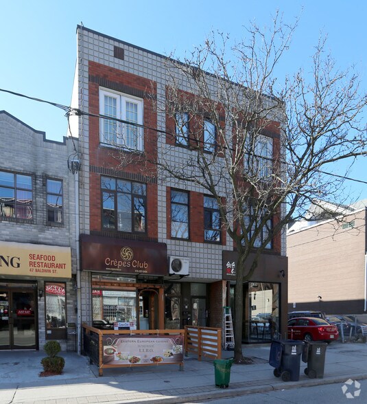 More Photos Of 49 Baldwin St, Toronto Storefront Retail Residential For Sale