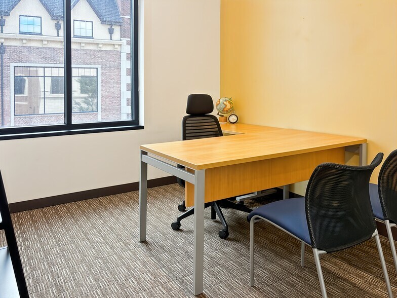 More Photos Of 50 S Main St, Naperville Coworking Space