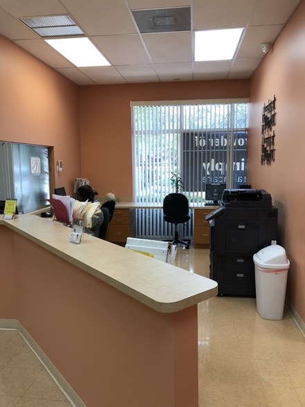 More Photos Of 2400 W Sample Rd, Pompano Beach Storefront Retail Office For Sale