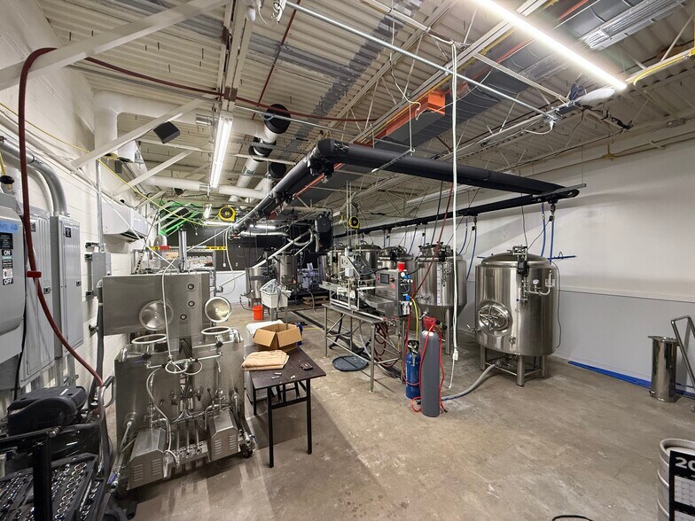 More Photos Of 12626A Dairy Ashford, Sugar Land Industrial For Sale