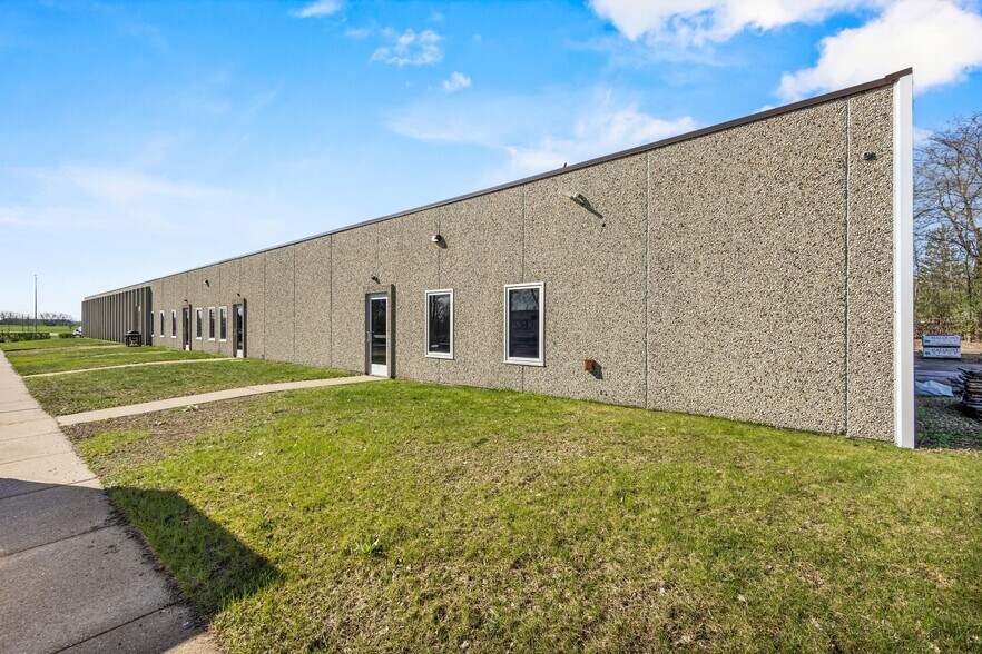 More Photos Of 2104 International Ln, Madison Light Distribution For Sale