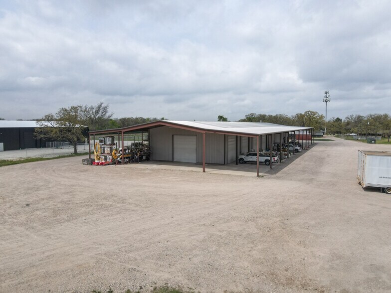 More Photos Of 11184 Dan Williams Ln, College Station Warehouse For Sale