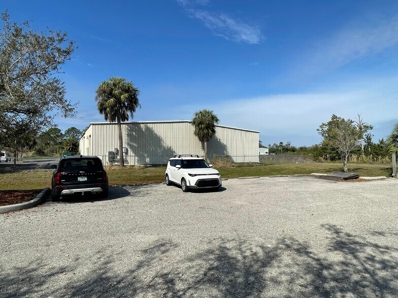 More Photos Of 25560 Technology Blvd, Punta Gorda Office For Sale