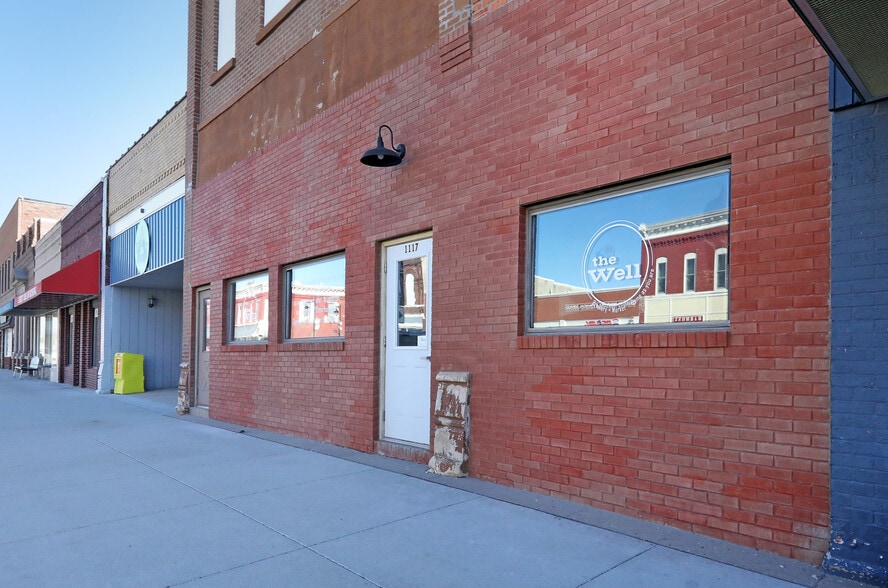 More Photos Of 1119 6th st, Nevada General Retail For Sale