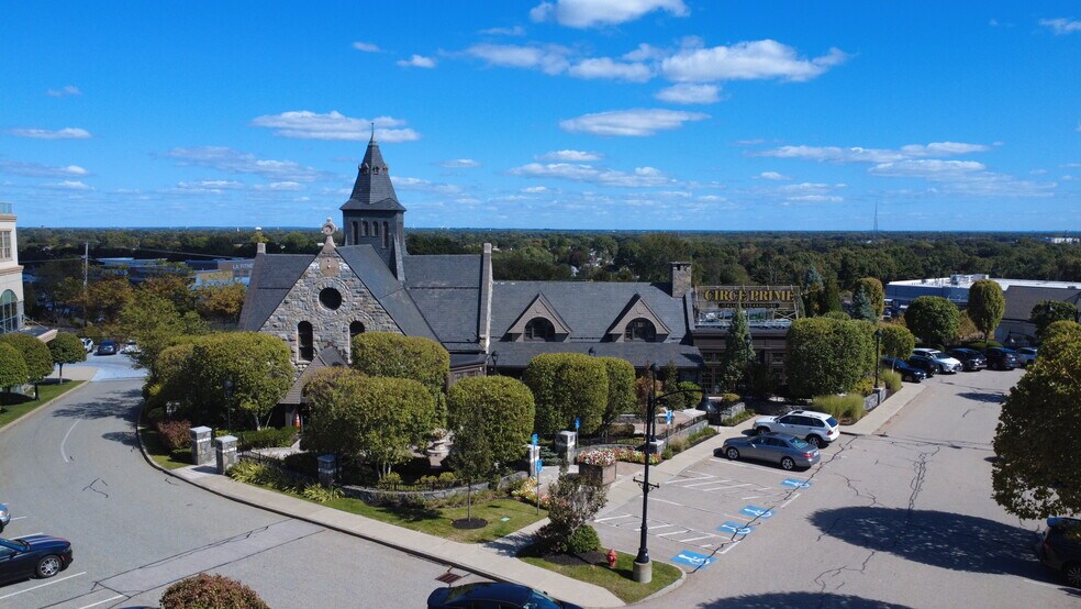 More Photos Of Sockanosset Cross Rd @ Rt. 2, Cranston Unknown For Lease