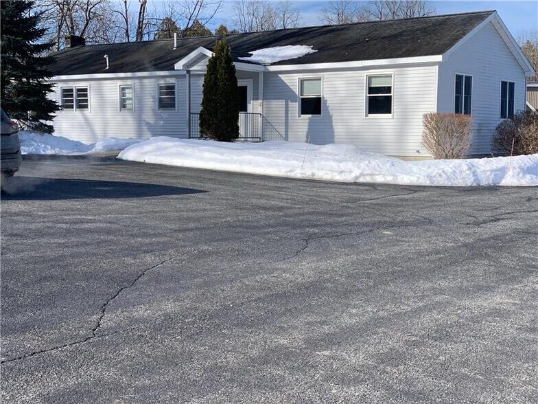 Primary Photo Of 1212 Bay Rd, Lake George Freestanding For Lease