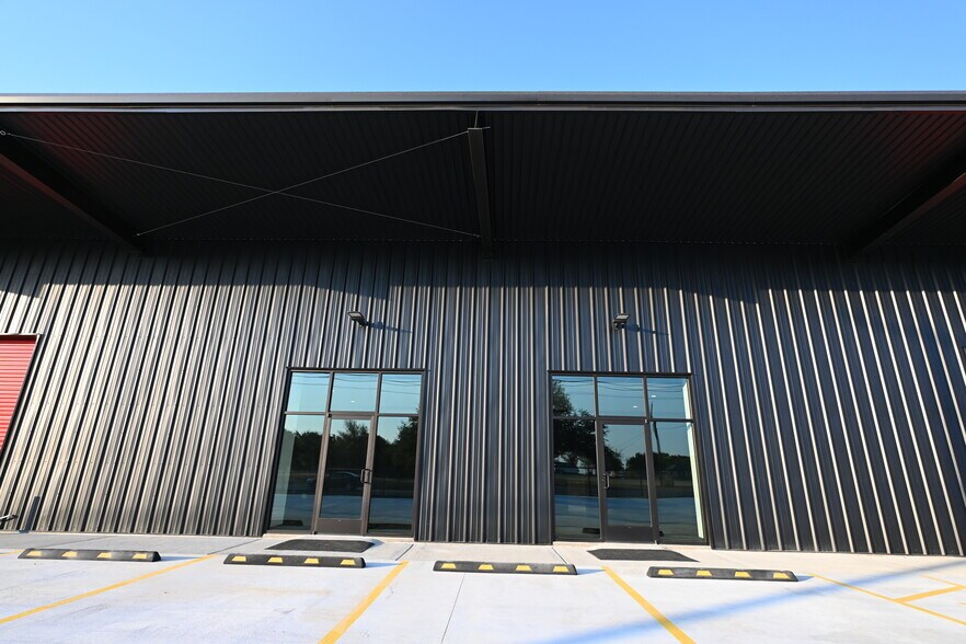 More Photos Of 4272 FM 2484, Salado Unknown For Lease