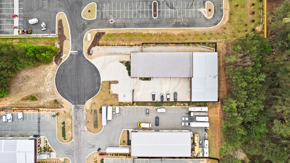 More Photos Of 225 Promenade Pky, Fayetteville Manufacturing For Sale