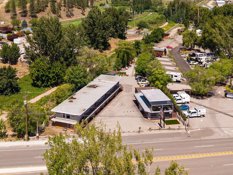 More Photos Of 4201 Skaha Lake Rd, Penticton Hotel For Sale