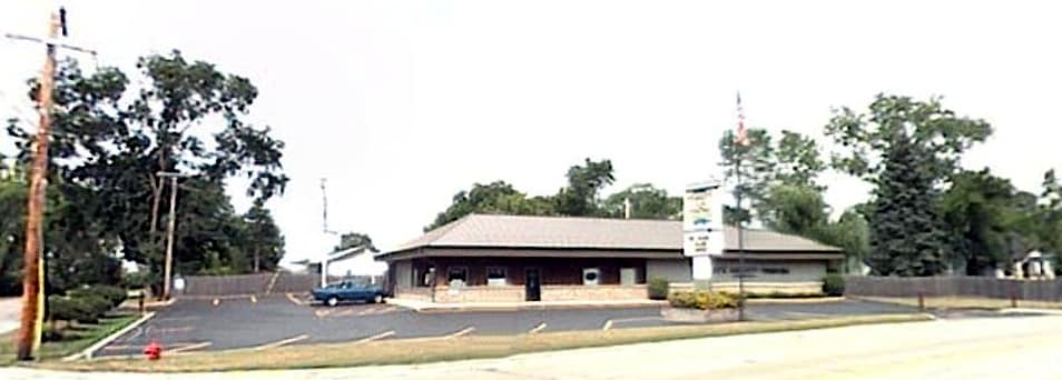 More Photos Of 1550 Green Bay Rd, North Chicago Freestanding For Sale