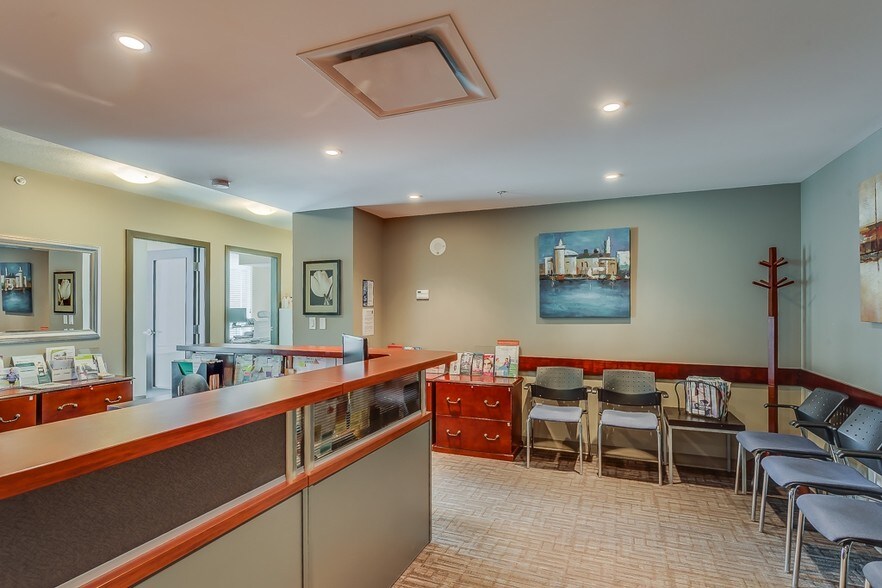 More Photos Of 888 4th Ave SW, Calgary Office For Sale