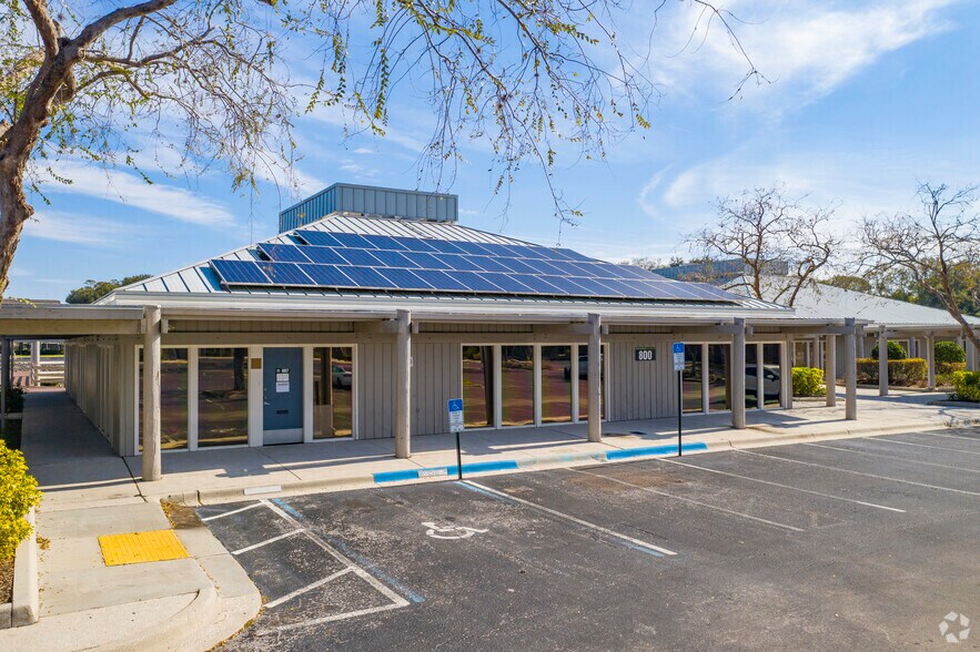 More Photos Of 2901 W Busch Blvd, Tampa Unknown For Lease