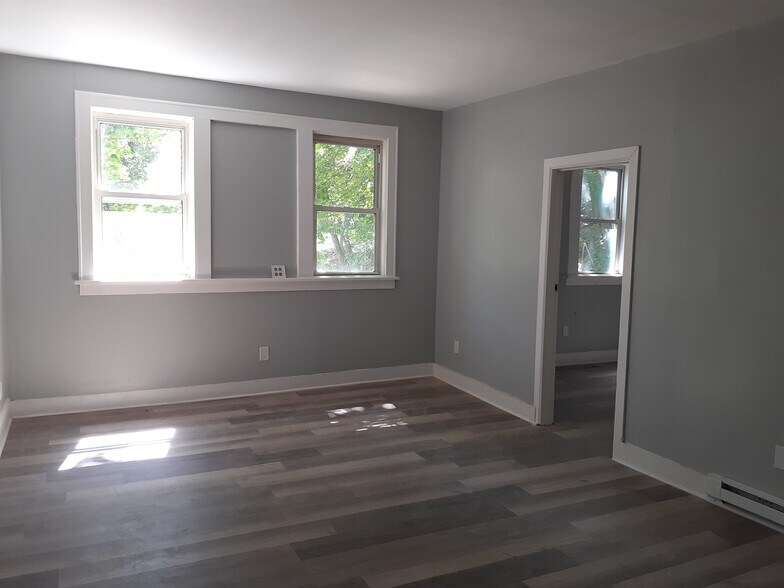 More Photos Of 72 Academy St, Liberty Apartments For Sale