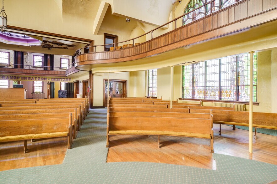 More Photos Of 531 W Ash St, Piqua Religious Facility For Sale