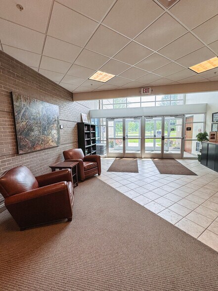 More Photos Of 3182 Innovation Way, Hermitage Office For Sale