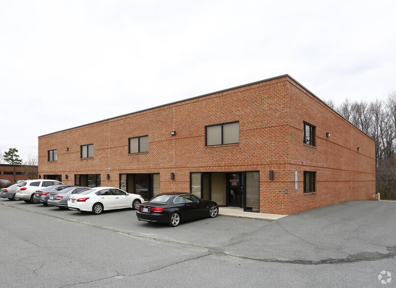 Primary Photo Of 5521 Cannon Dr, Monroe Light Distribution For Lease